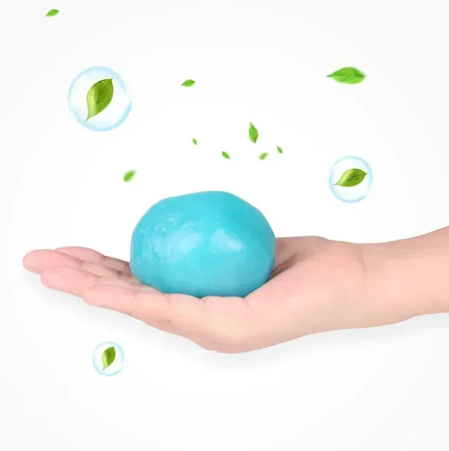 Dust-Grabbing Cleaning Gel