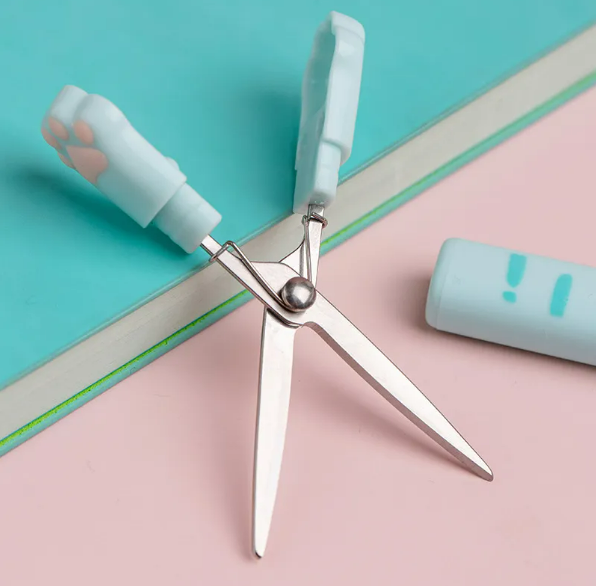 Kitty Claw Pocket Scissors