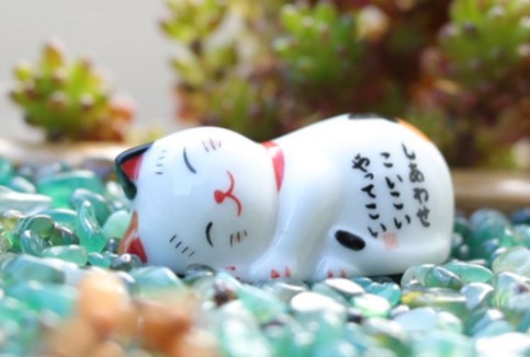 Lucky Cat Chopstick Rest
