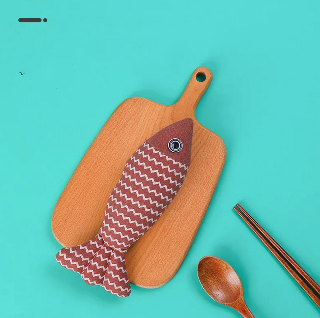Linen Fish Kicker Toy